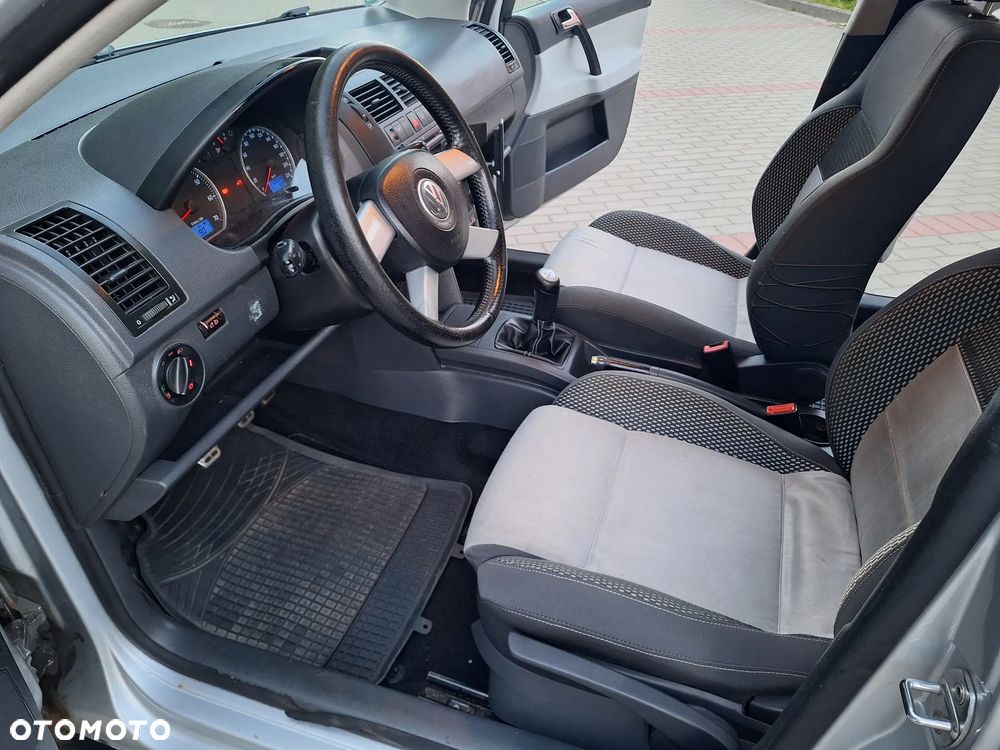 Volkswagen Polo Cross - 25