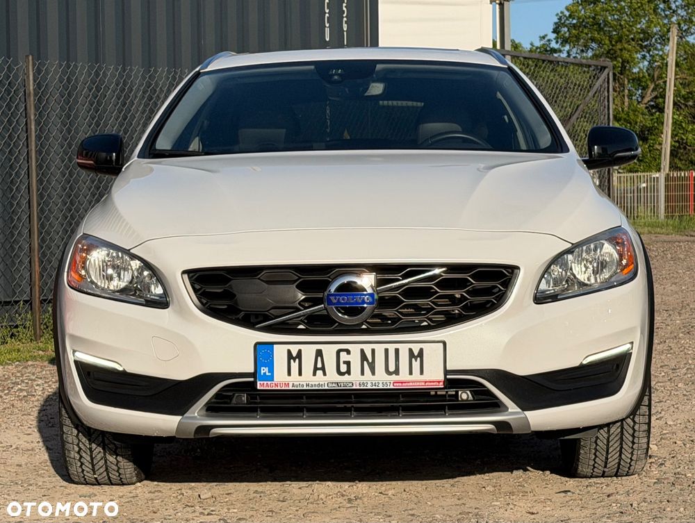 Volvo V60 Cross Country T5 AWD Geartronic Summum - 25