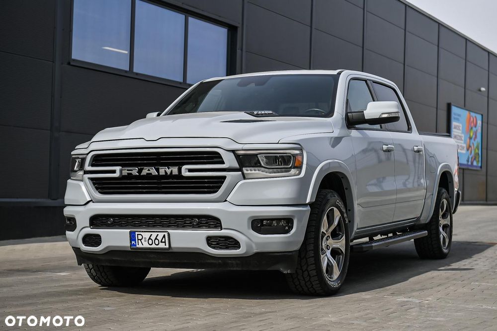 RAM 1500 5.7 Crew Cab Laramie - 7