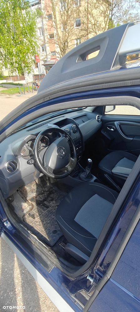 Dacia Duster 1.6 SCe Laureate S&S - 18