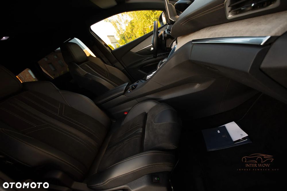 Peugeot 5008 BlueHDi 180 EAT8 GT Pack - 29