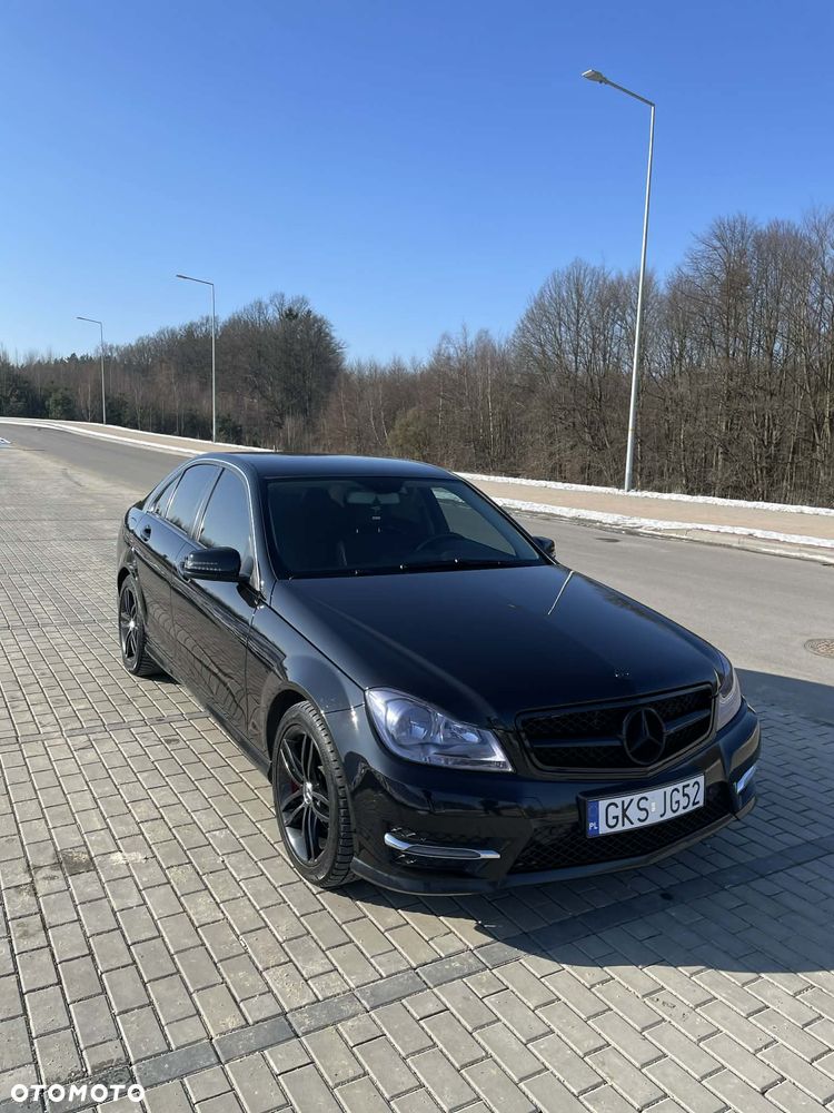 Mercedes-Benz Klasa C 200 d 7G-TRONIC - 1