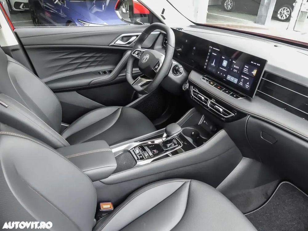 MG HS 1.5 T-GDi 7DCT Exclusive - 7