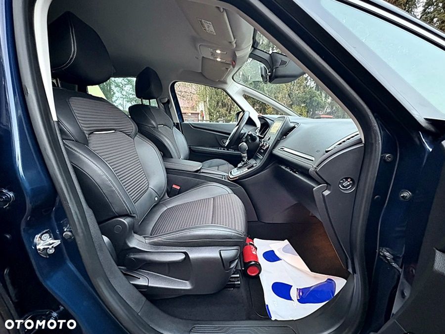 Renault Scenic ENERGY TCe 140 EDC LIMITED - 28