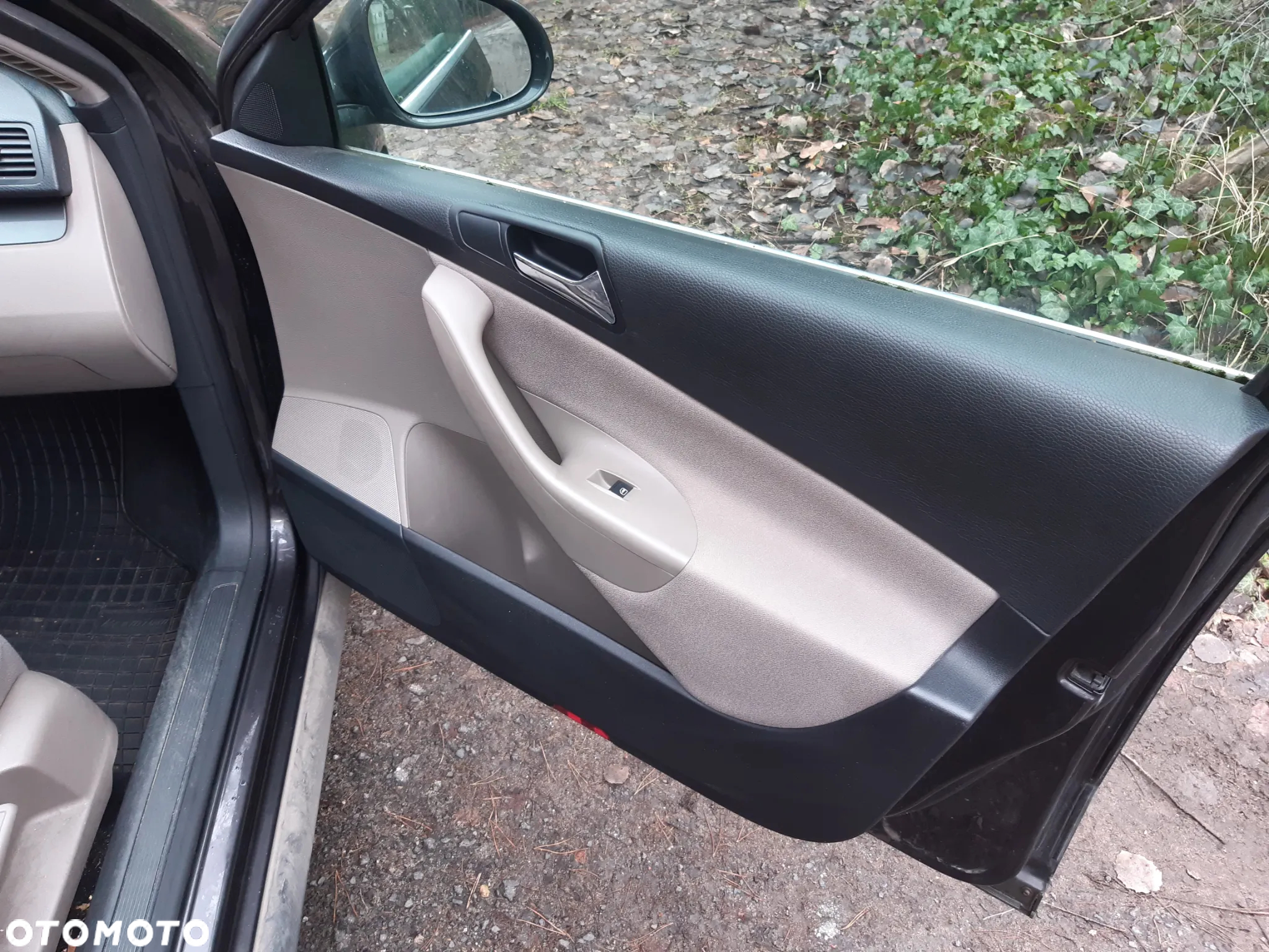 Volkswagen Passat 2.0 TDI DPF Comfortline - 18