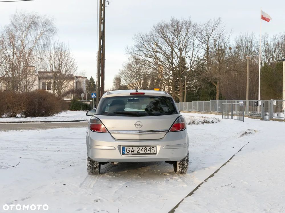 Opel Astra 1.4 Enjoy - 4