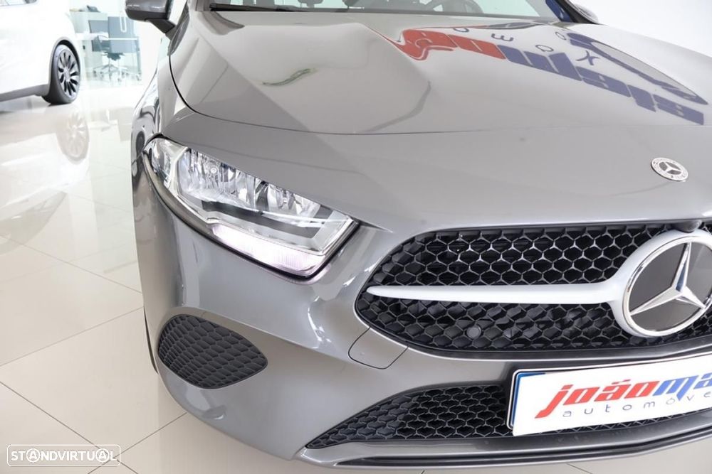Mercedes-Benz A 250 e - 5