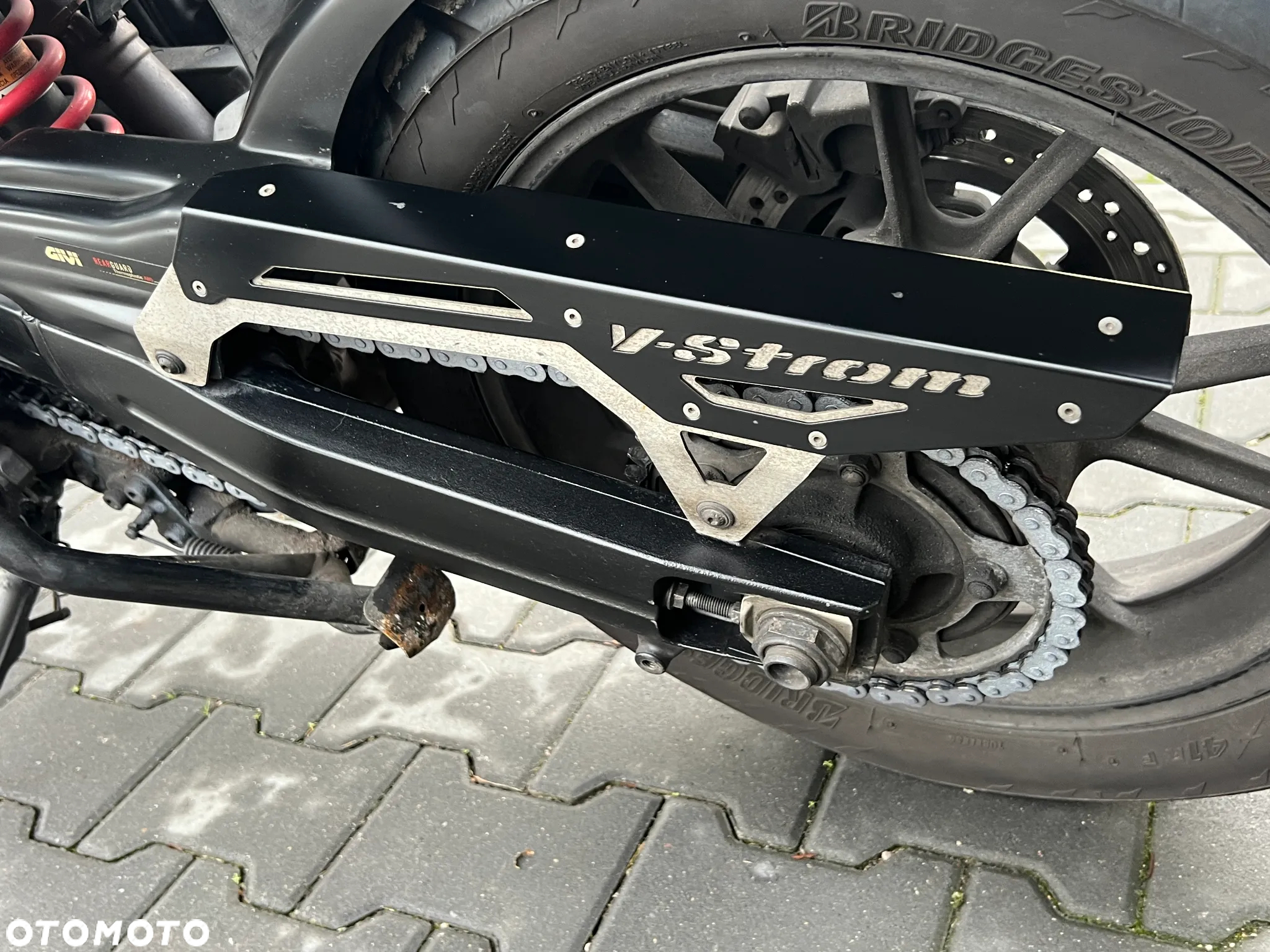 Suzuki V-STROM - 11