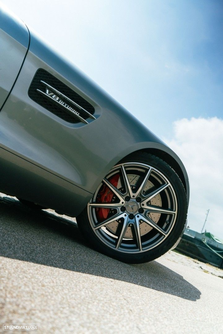 Mercedes-Benz AMG GT S - 13