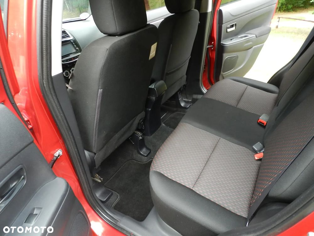 Mitsubishi ASX - 20