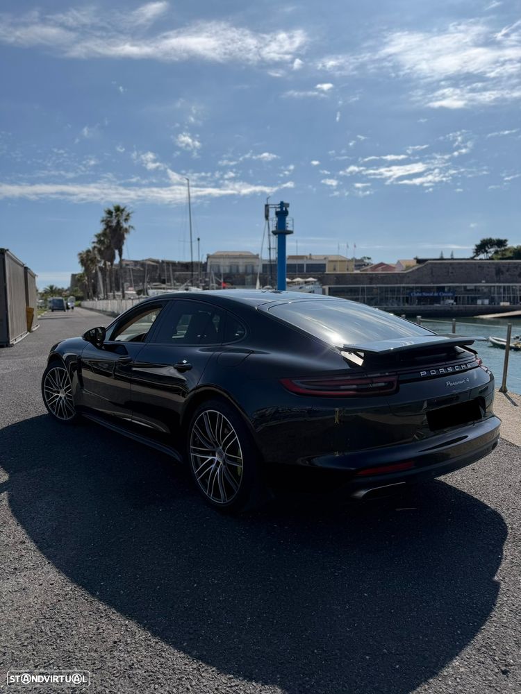 Porsche Panamera 4 E-Hybrid - 2