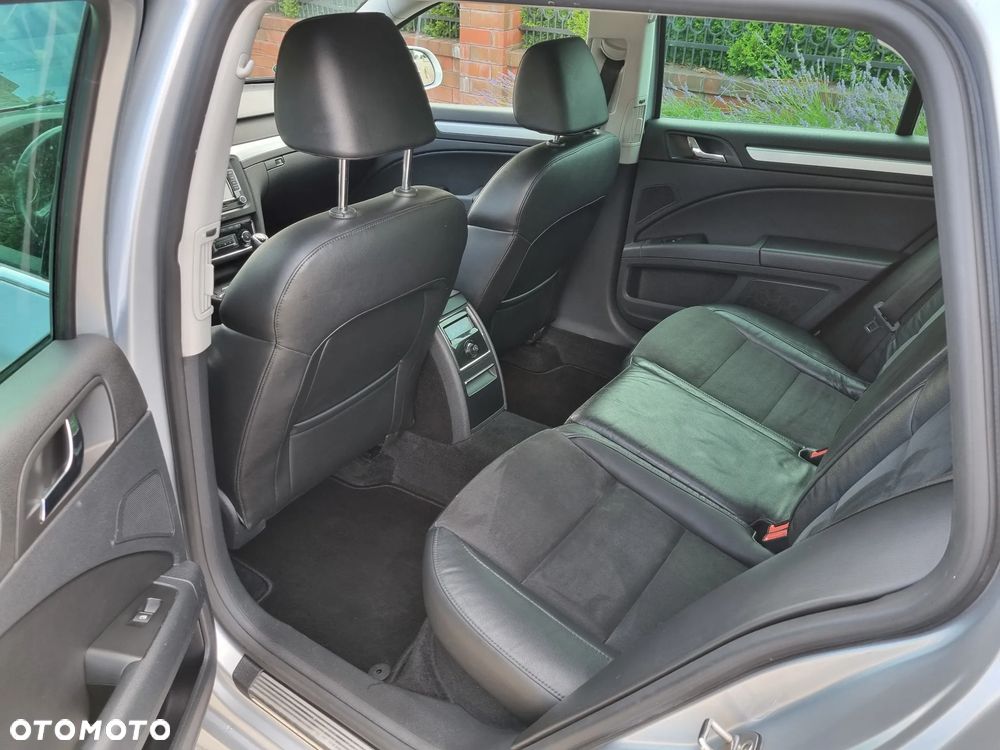 Skoda Superb 2.0 TDI Elegance - 19