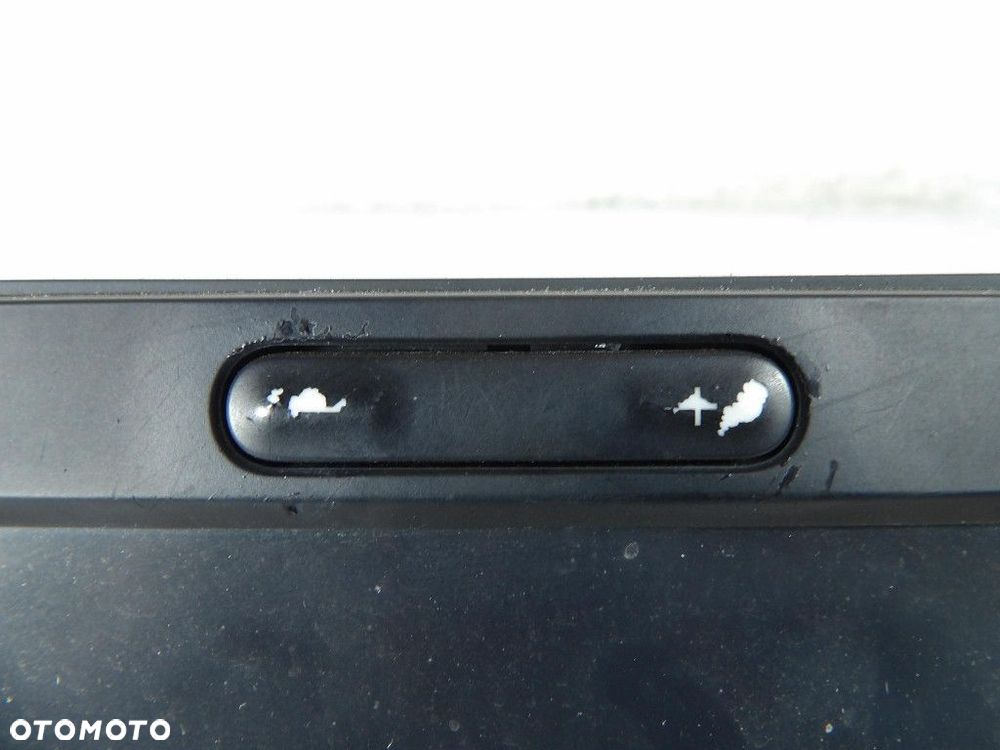 RENAULT CAPTUR RADIO 281150198R - 2
