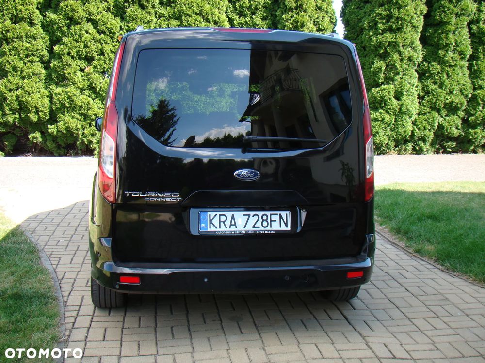 Ford Tourneo Connect Grand - 9