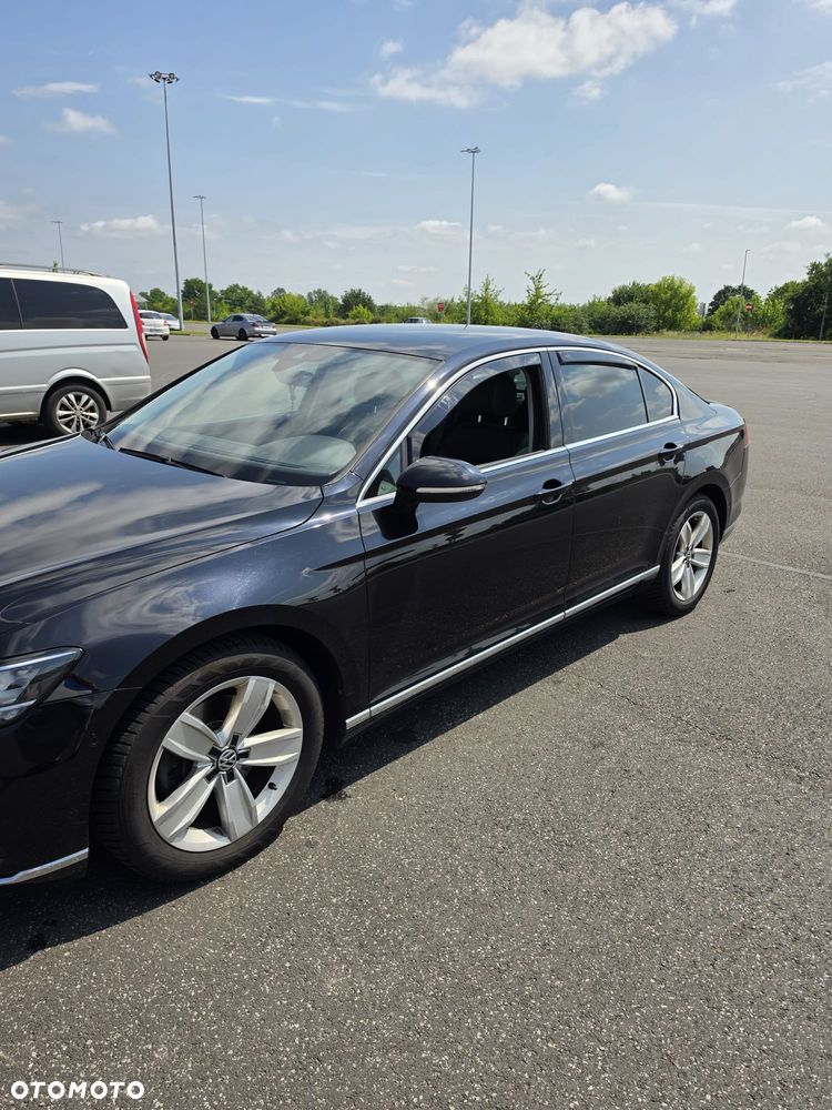 Volkswagen Passat 1.5 TSI EVO Business DSG - 2