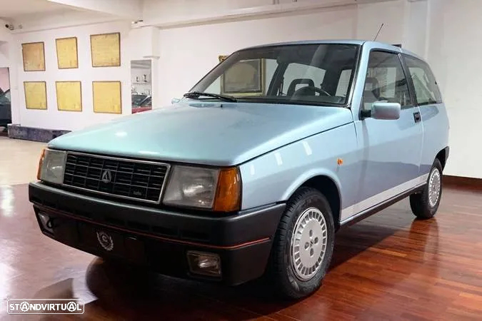 Lancia Y 10 Turbo - 9