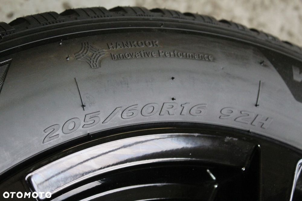 ORYG HYUNDAI KONA 16 5x114,3 ET45 ZIMA HANKOOK 205/60 - 15