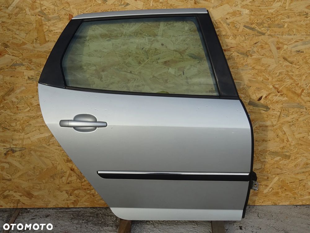 Peugeot 407 kombi drzwi prawy tył prawe tylne EZRC - 1