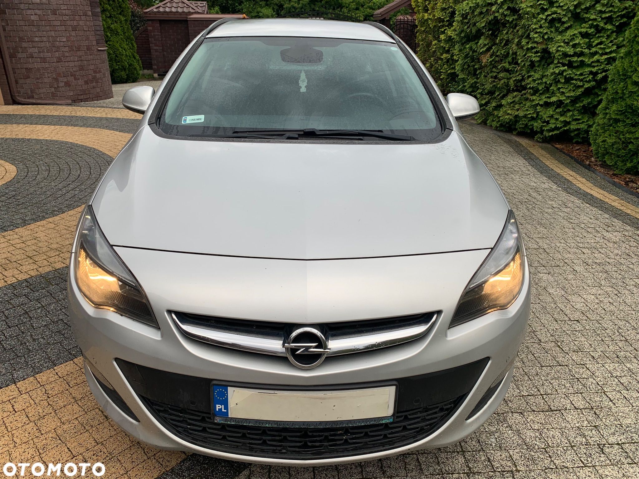 Opel Astra IV 1.6 CDTI Enjoy - 1