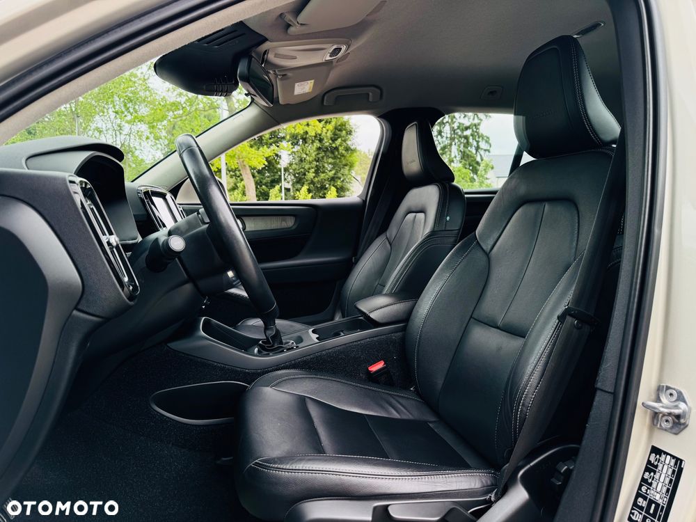 Volvo XC 40 D3 SCR Inscription - 27