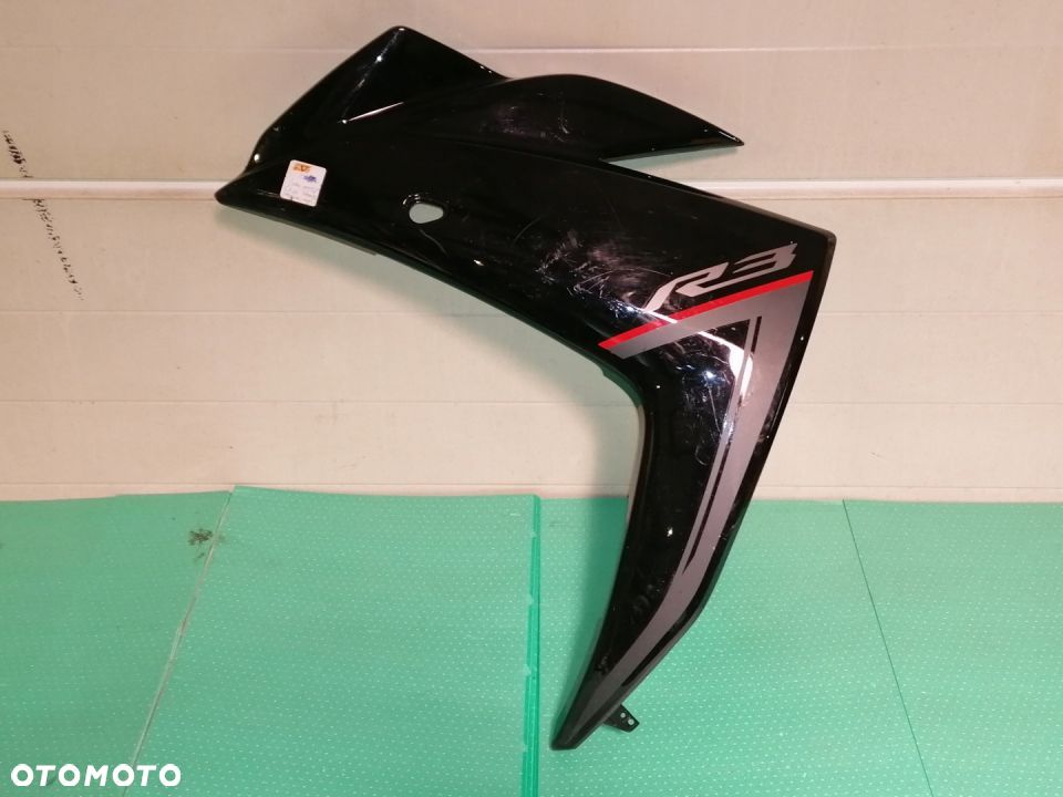Yamaha YZF R3 owiewka bok boczek lewy