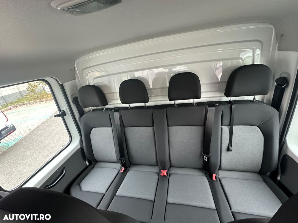 Volkswagen Crafter Cabina Dubla 7 locuri - 13