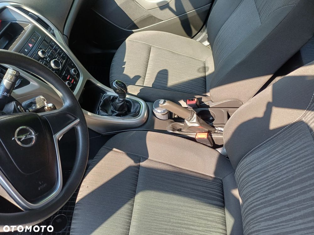 Opel Astra IV 1.6 Edition - 12