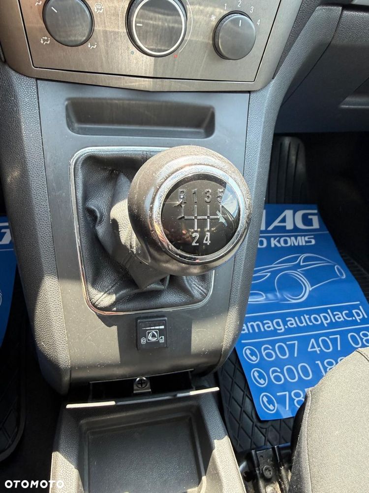 Opel Zafira 1.6 - 26