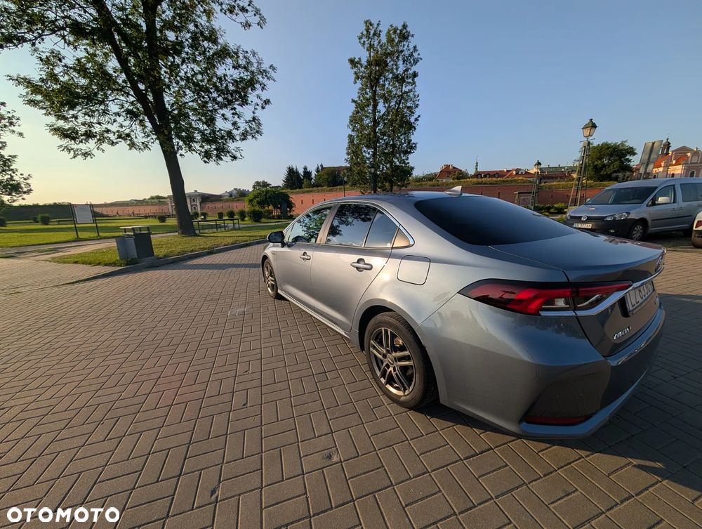 Toyota Corolla 1.8 Hybrid Comfort - 7