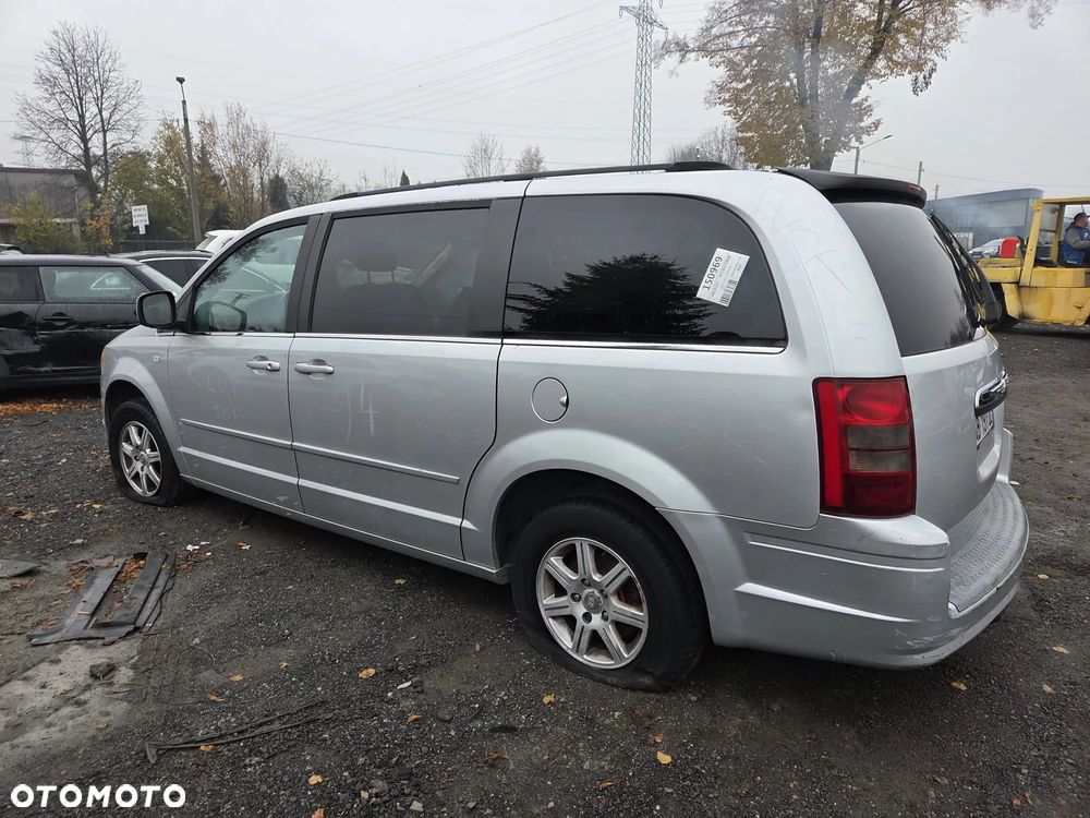 Chrysler Grand Voyager - 10