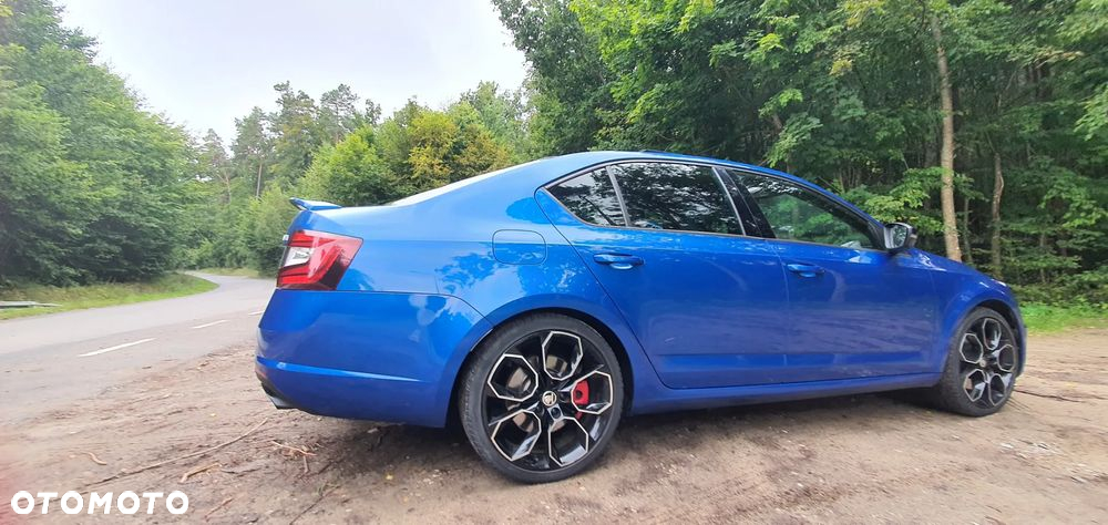 Skoda Octavia 2.0 TSI RS Challenge 245 DSG - 8