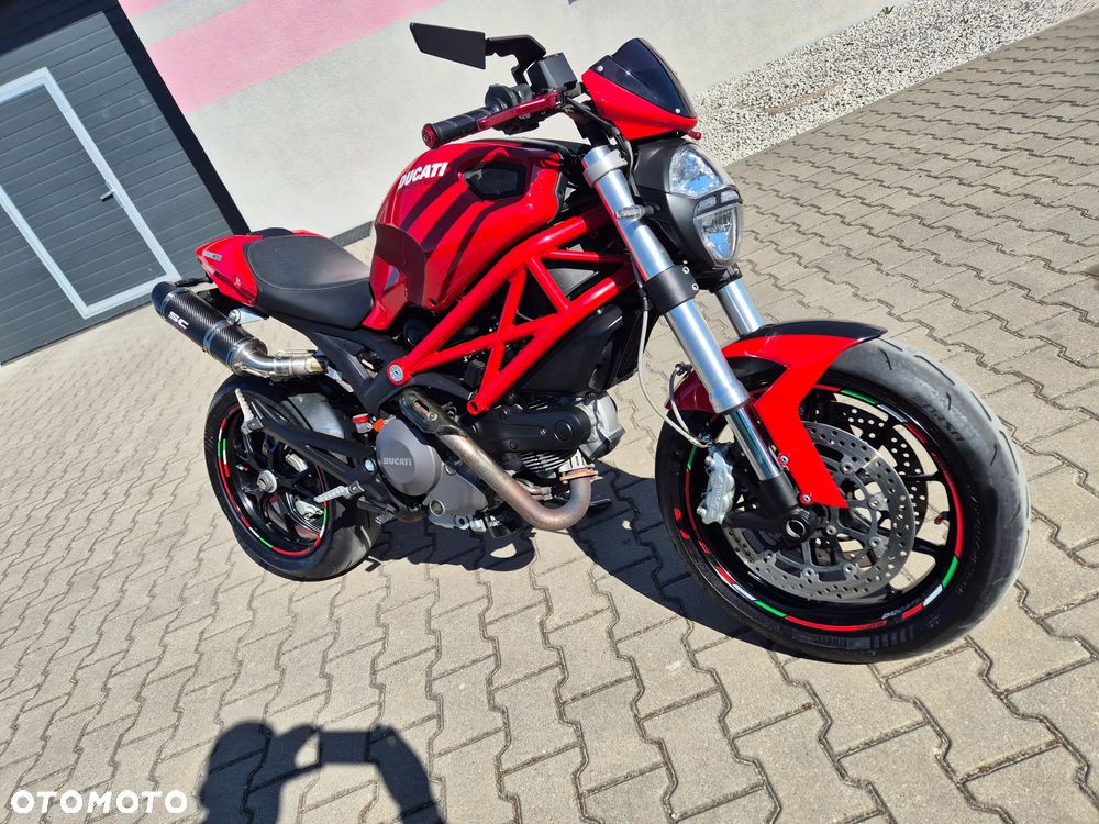 Ducati Monster - 4