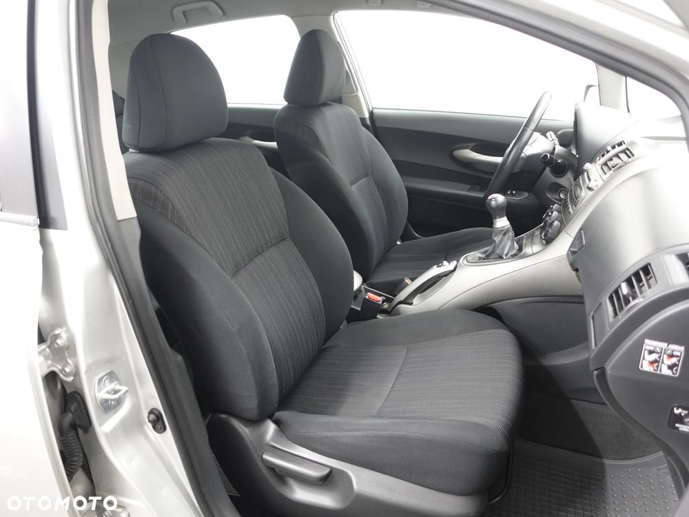 Toyota Auris 1.6 VVT-i Luna - 28