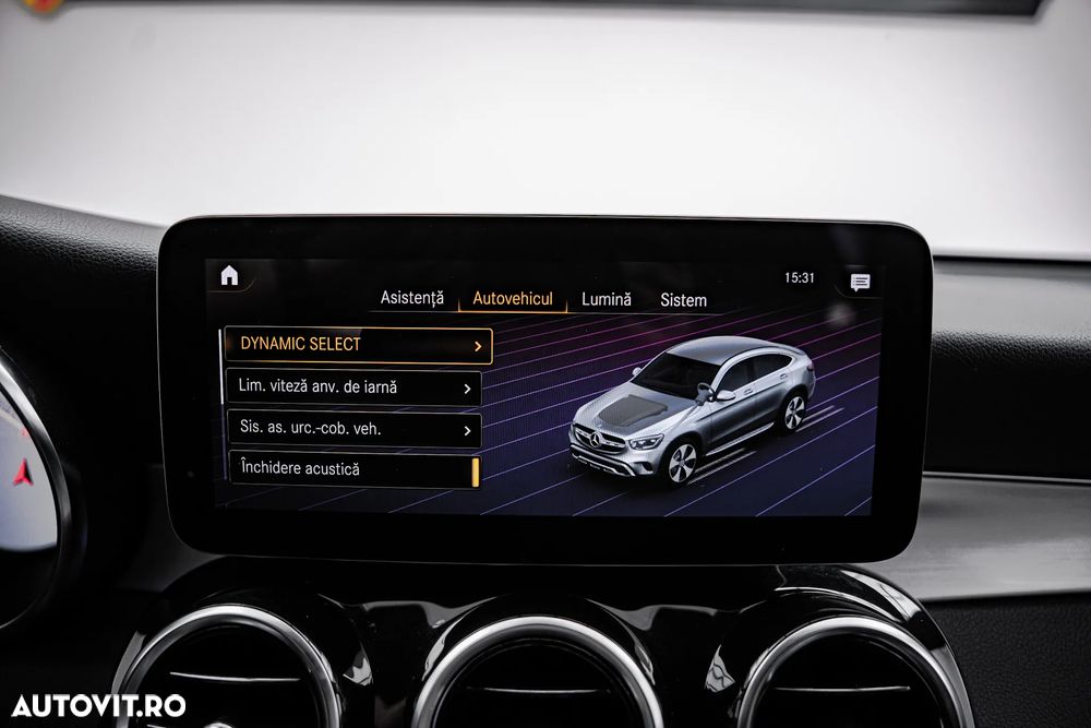 Mercedes-Benz GLC Coupe 220 d 4Matic 9G-TRONIC AMG Line - 38