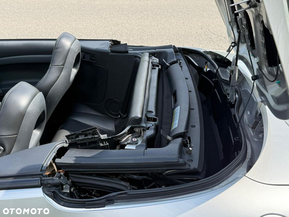 Mitsubishi Eclipse 2.4 GS Spyder - 19
