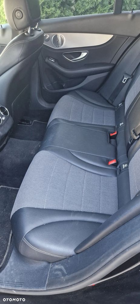 Mercedes-Benz Klasa C 250 7G-TRONIC - 6