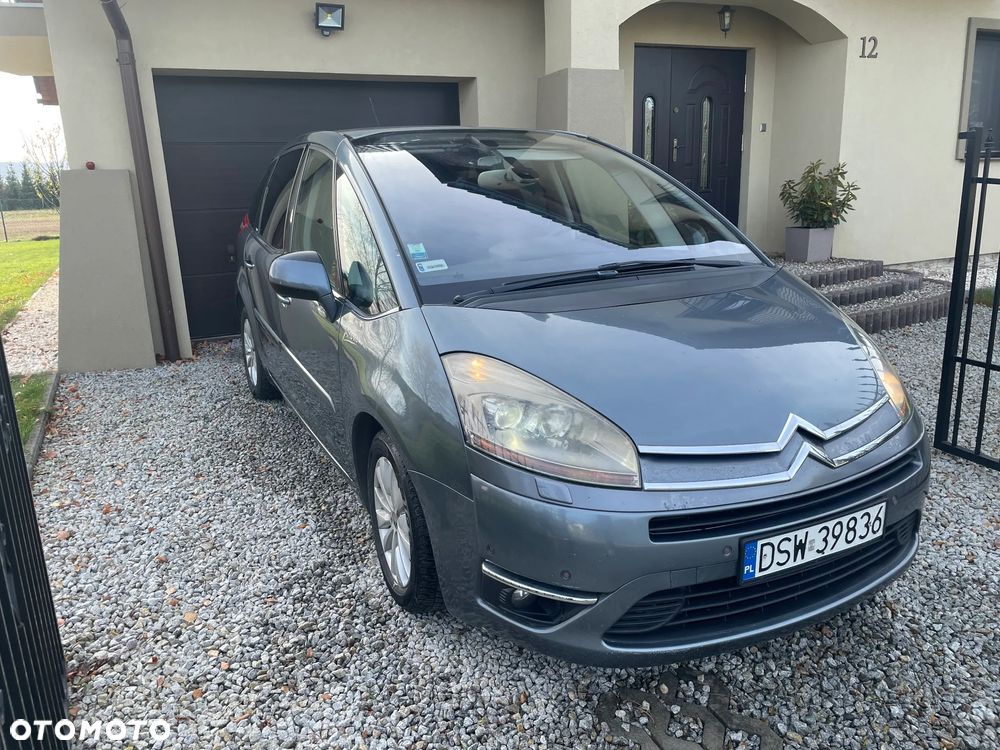 Citroën C4 Picasso 2.0 HDi FAP Exclusive - 4