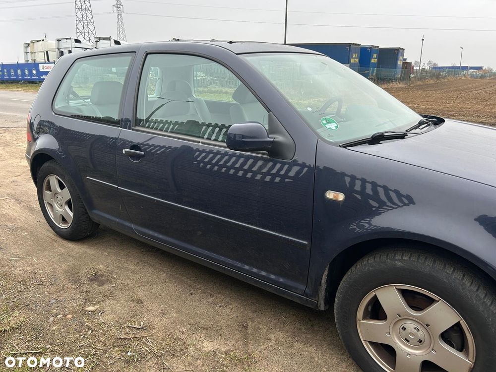 Volkswagen Golf - 3