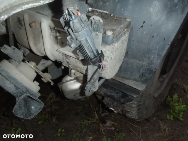 pompa tłumik wydech webasto hydronic d3w z 252250 3,3kw opel corsa combo c tour omega saab vw t4 - 1