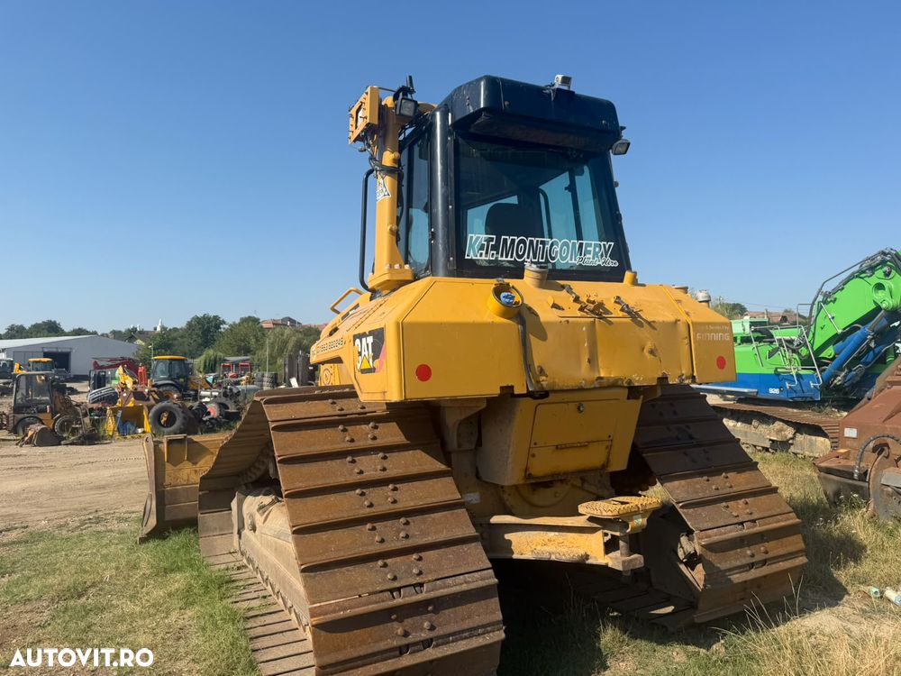 Caterpillar CAT D6N Buldozer - 6