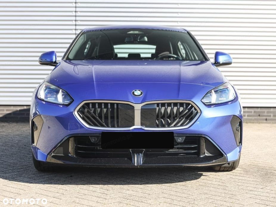 BMW Seria 1 120 mHEV - 7