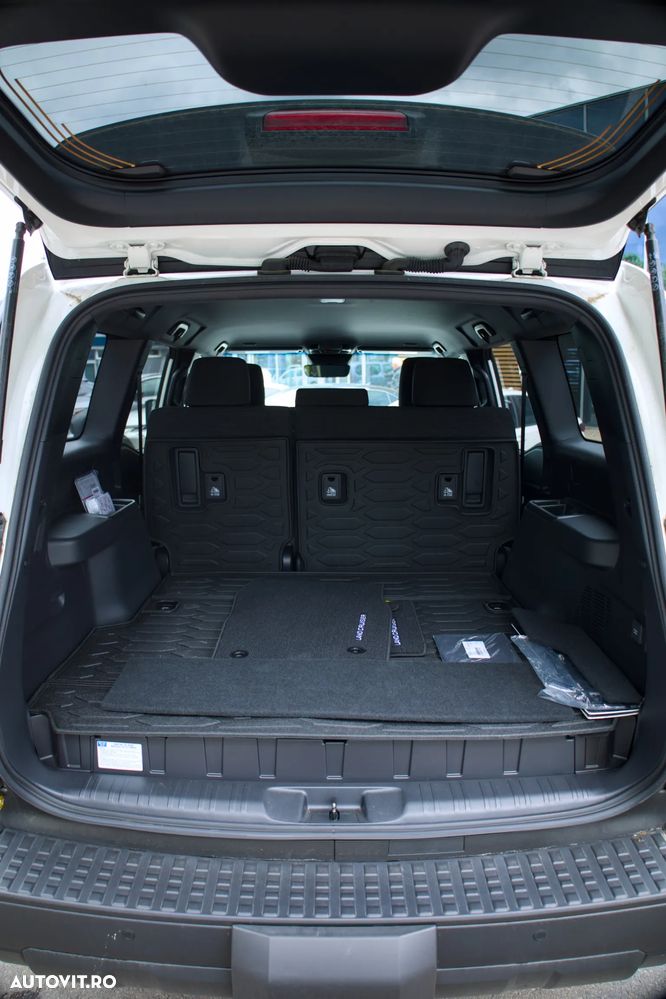 Toyota Land Cruiser - 9