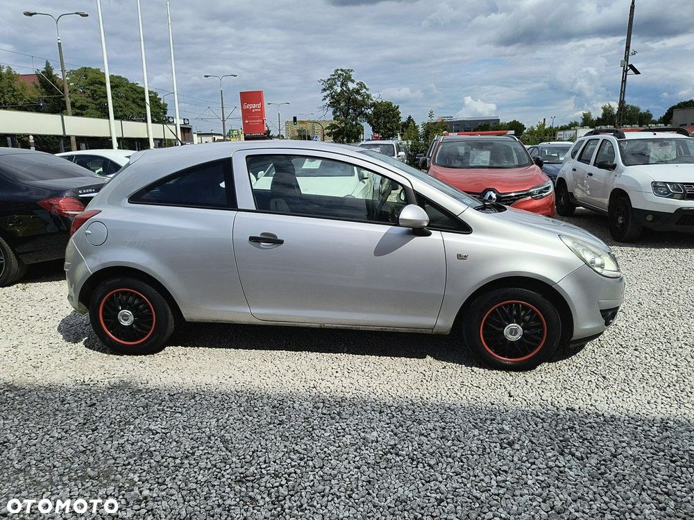 Opel Corsa - 4