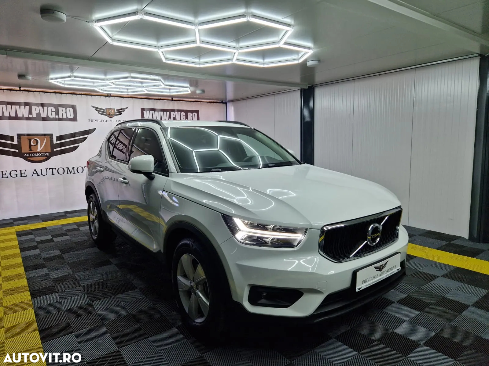 Volvo XC 40 D3 AWD Geartronic Inscription - 3