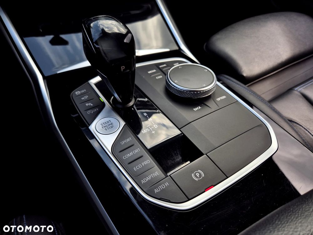 BMW Seria 3 330d xDrive M Sport sport - 20