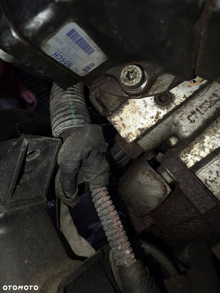 POMPA PALIWA WTRYSKOWA OPEL CORSA COMBO MERIVA 1.3CDTI 0445010138 55198933 - 2