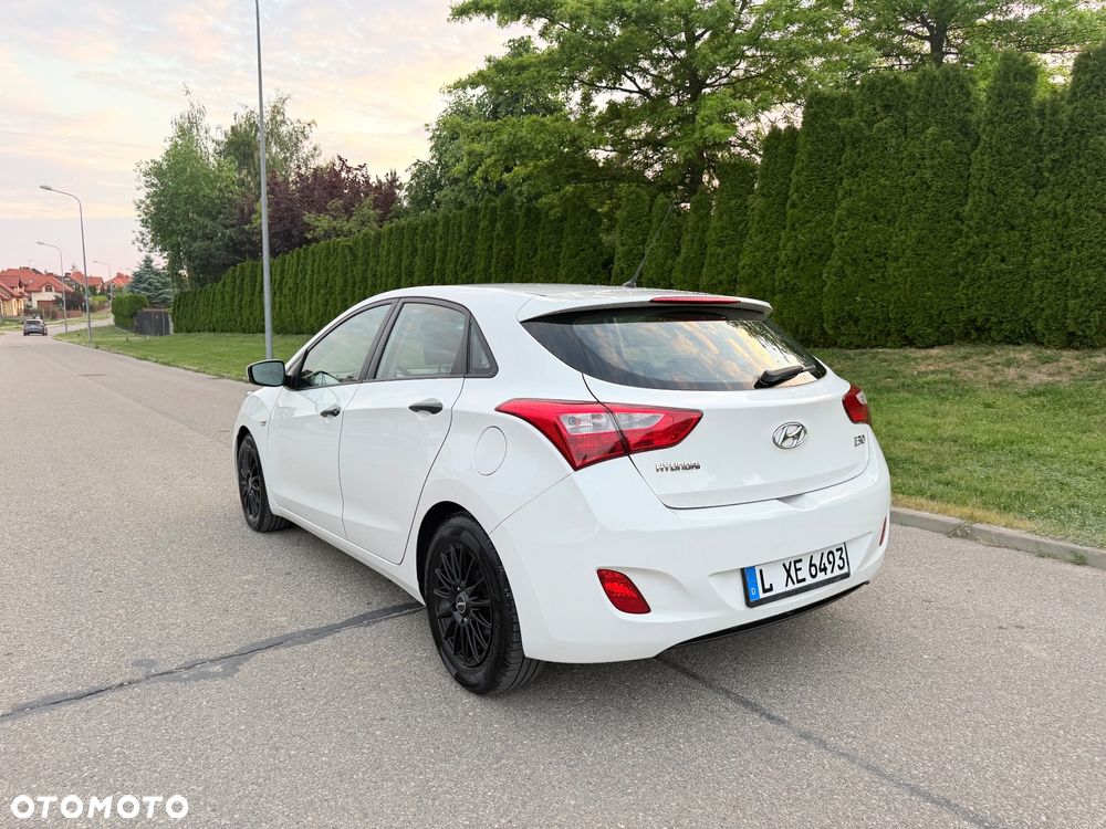Hyundai i30 - 19