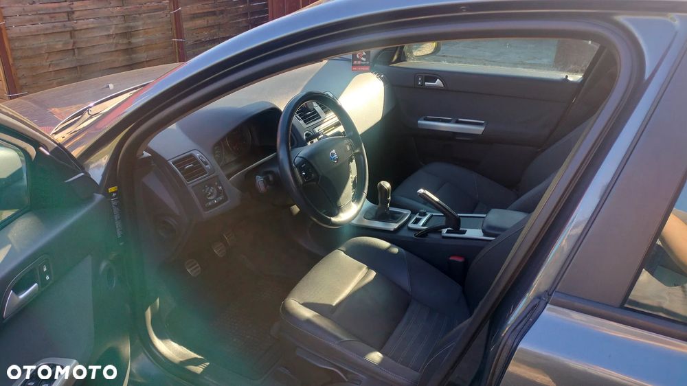 Volvo V50 1.6D Summum - 16