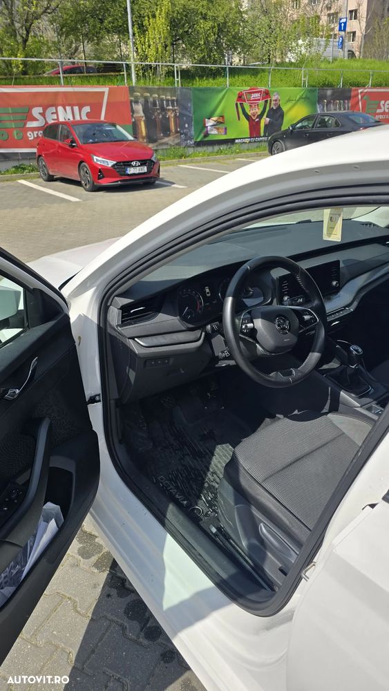 Skoda Octavia 2.0 TDI Ambition - 13