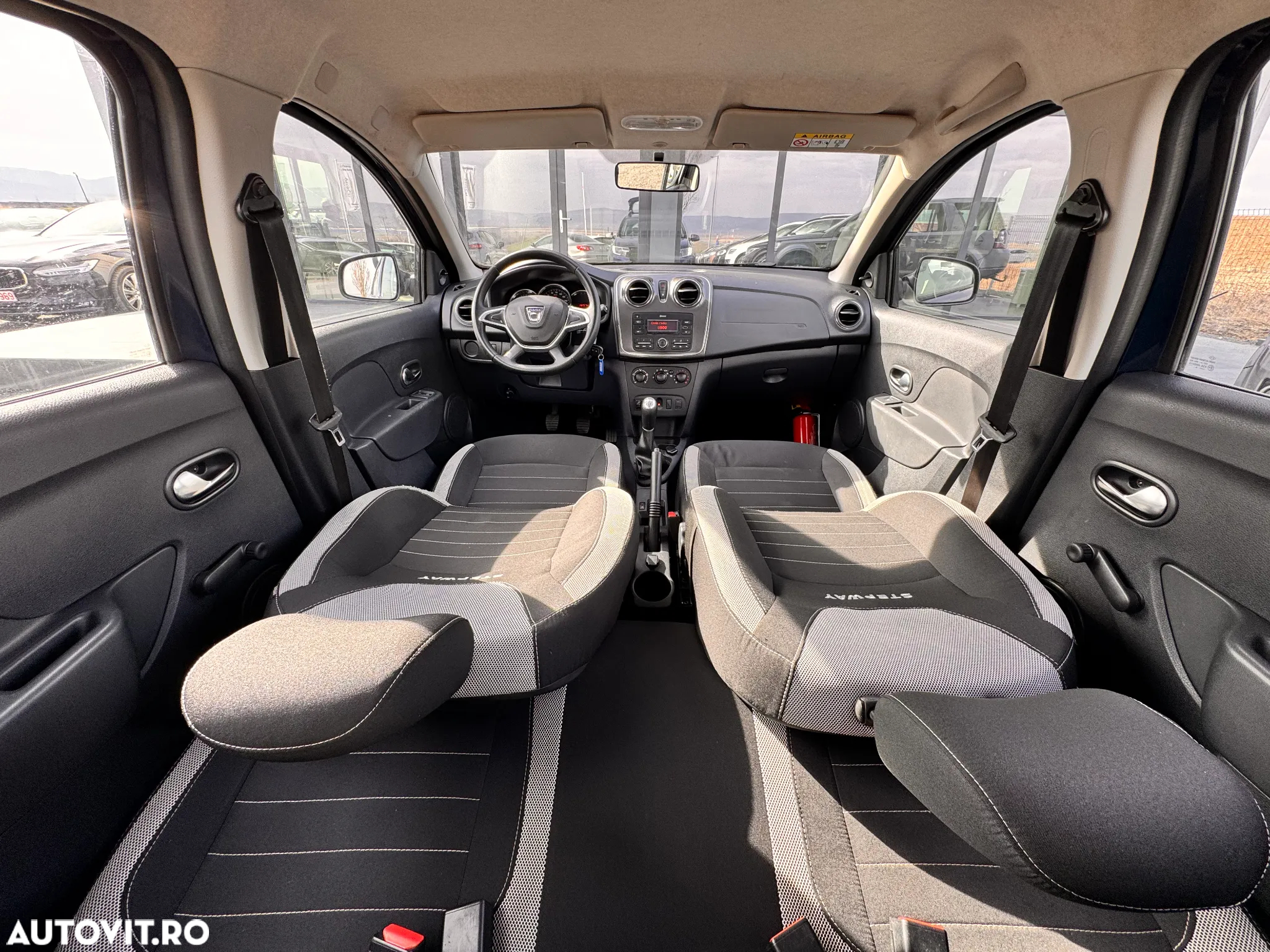 Dacia Sandero 0.9 TCe Ambiance - 25